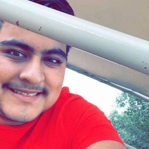 Meet your Posher, Luis